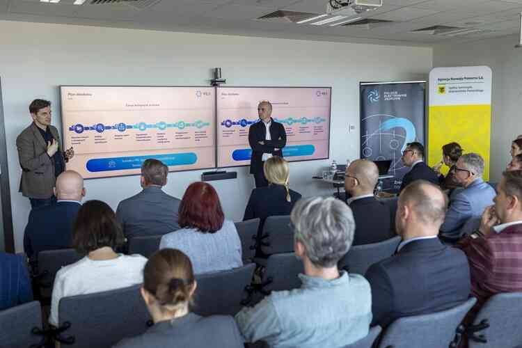 Marek Woszczyk – Prezes/ PEJ; Piotr Ciechowicz – Wiceprezes / ARP